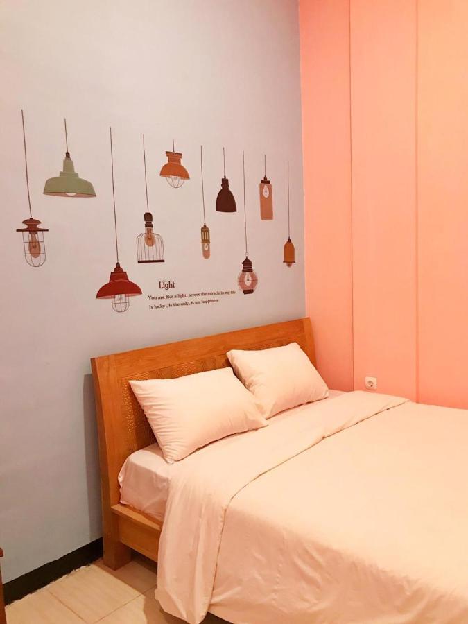 Roomz Budget Residence Semarang Exteriér fotografie